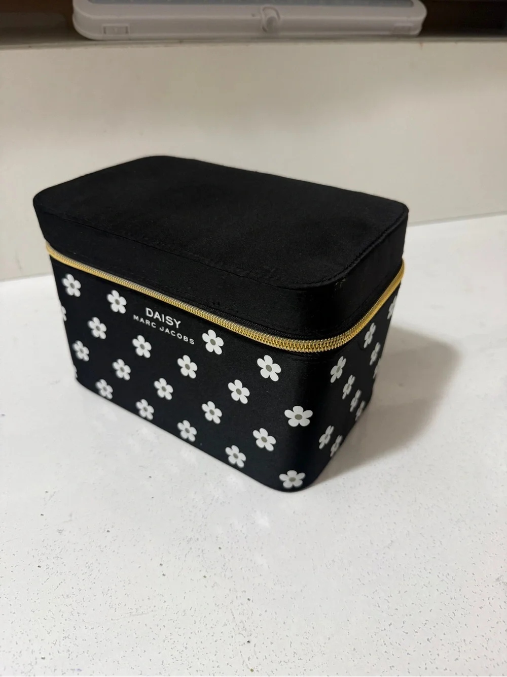 Marc Jacobs Black Daisy Makeup Train Case with Gold Zipper